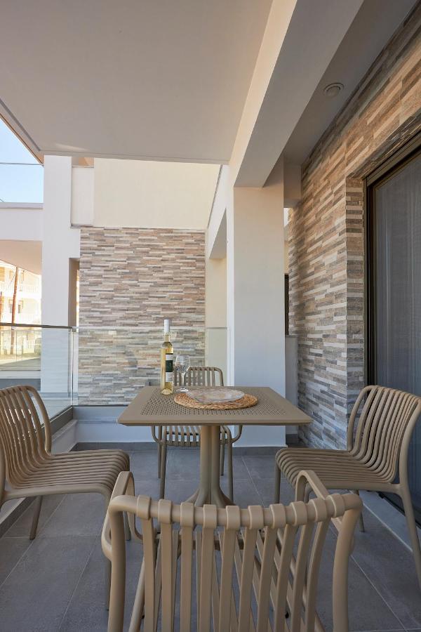 Greystoneapartments Παραλία Διονυσίου Εξωτερικό φωτογραφία